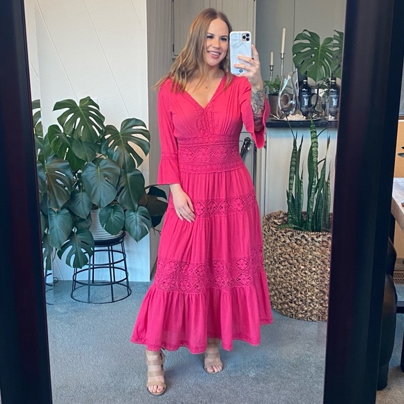 Neiman Marcus Dresses & Skirts - Neiman Marcus Pink Crochet Maxi Dress